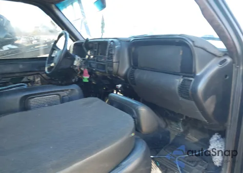 1997 Chevrolet K1500 Fleetside from USA, damaged, VIN 2GCEK19RXV1185791